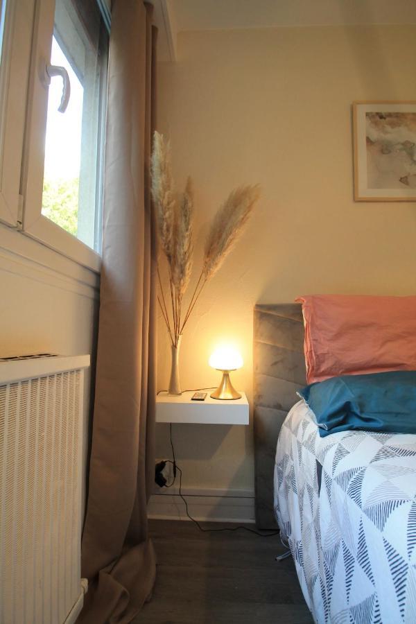 Derniere Reservations Avant Indisponibilite En Septembre Pour 12 Mois, Illimites Jacuzzi Spa Bain A Remous Interieur, Sauna Interieur, Parking Reserve, Vue Et Acces Parc, Prestations Uniques, 1Er Etage Corbeil-Essonnes Exterior foto